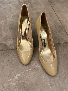 Coach Nude Patent Pointed-Toe Pumps